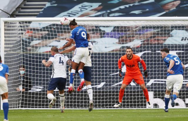 世界杯官方直播客户端下载中心-【观察】习惯性晚节不保 穆帅为何难防定位球？