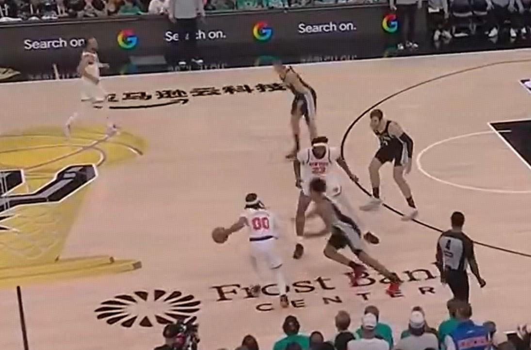 世界杯比赛直播入口-克拉克森登场，目前NBA总决赛场上有两位菲律宾球员